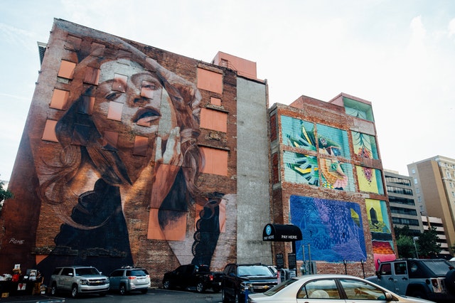 Mural artist in Sydney 